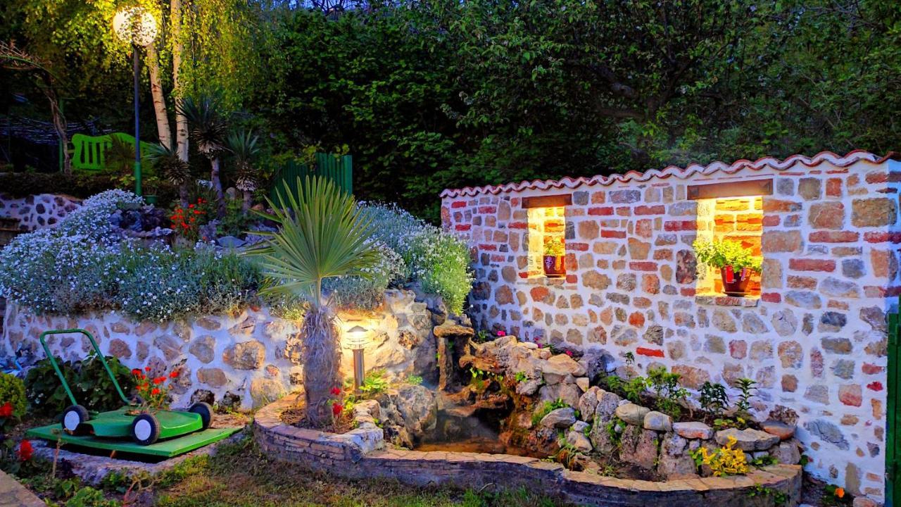 Villa Forest Paradise Ohri Dış mekan fotoğraf